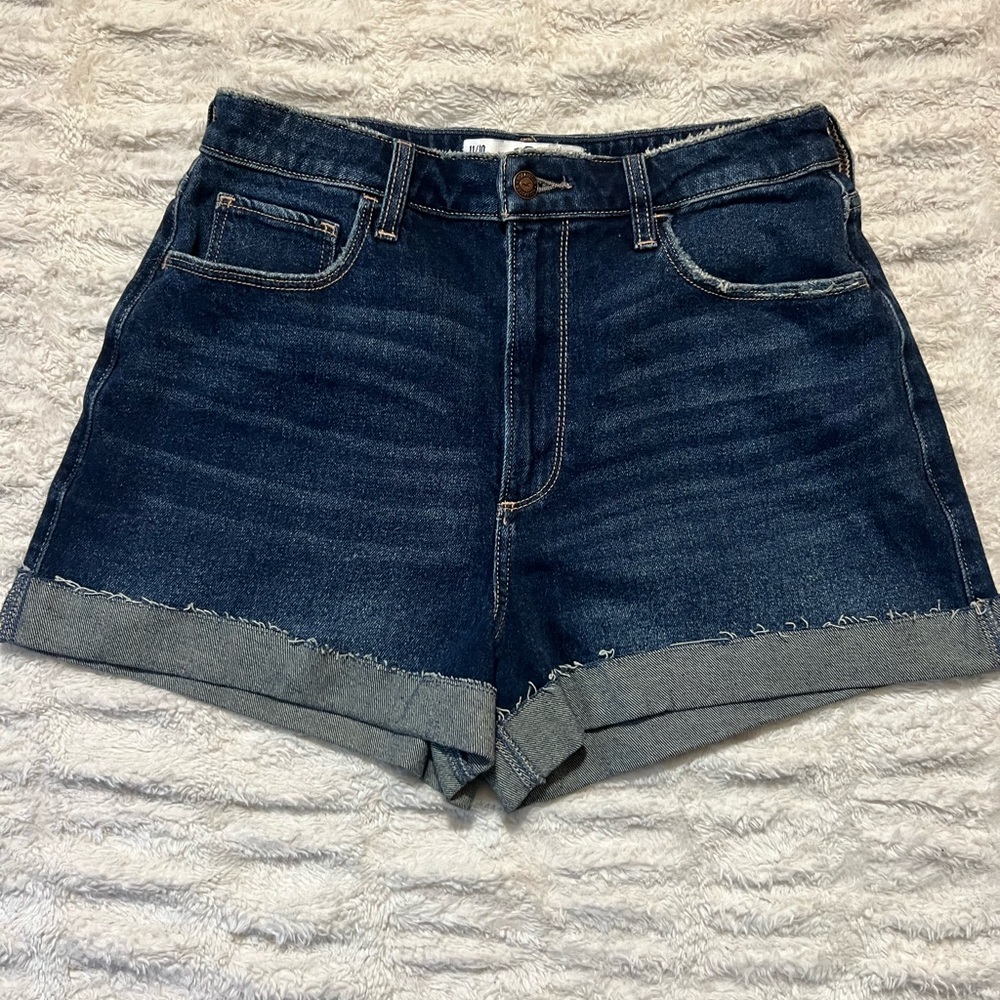 Hollister Denim Blue Women's Shorts ( NEVER WORN)